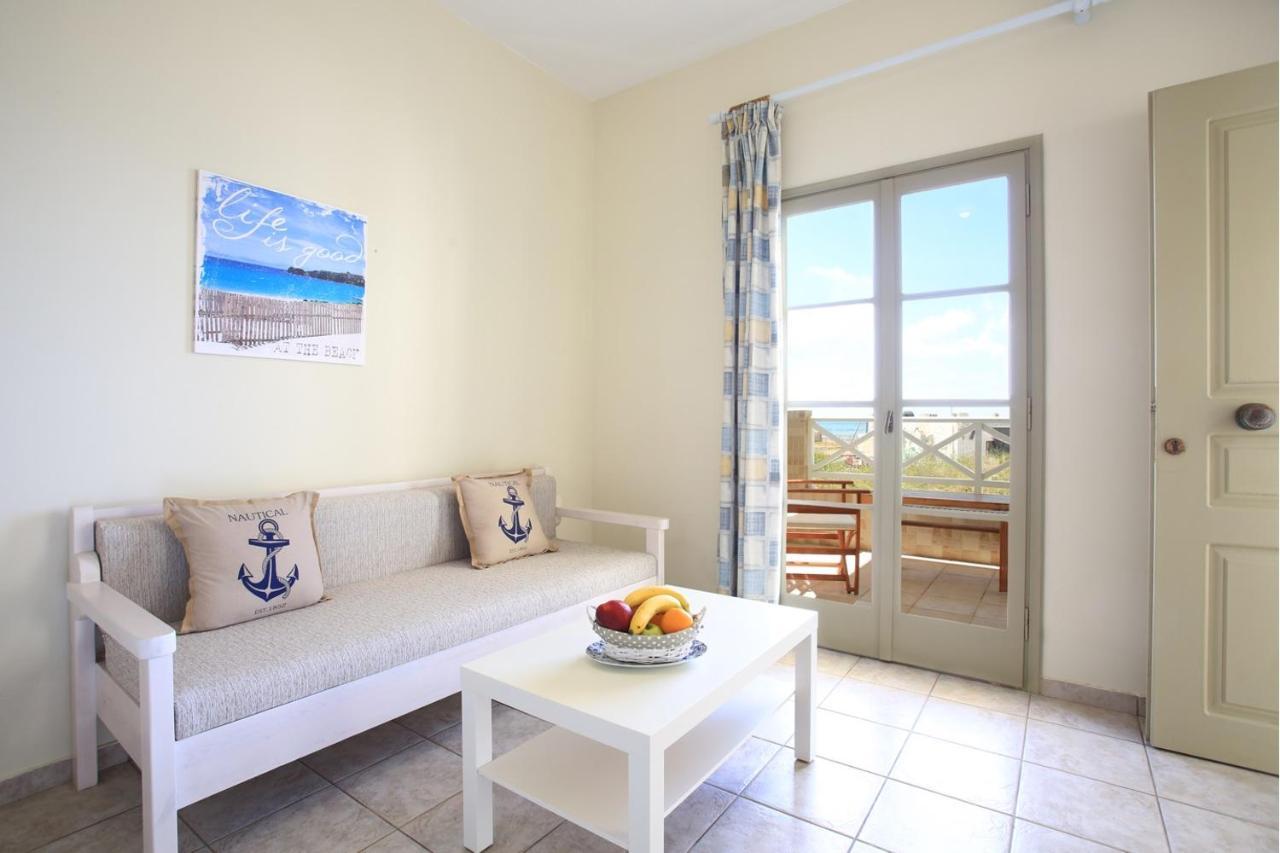 Apartment Beachfront In Gouves